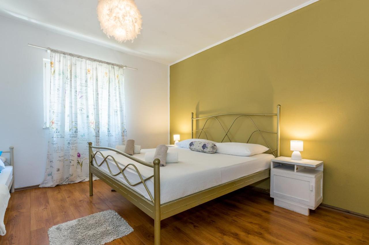 Apartment Vice Šibenik Esterno foto